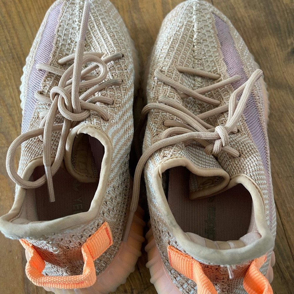 Yeezys - Picture 4 of 6